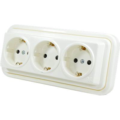 Adaptador triple schuko marfil